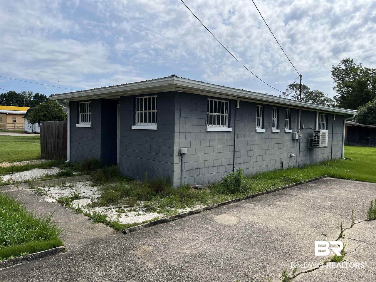111 Medical Park Drive - Photo 1