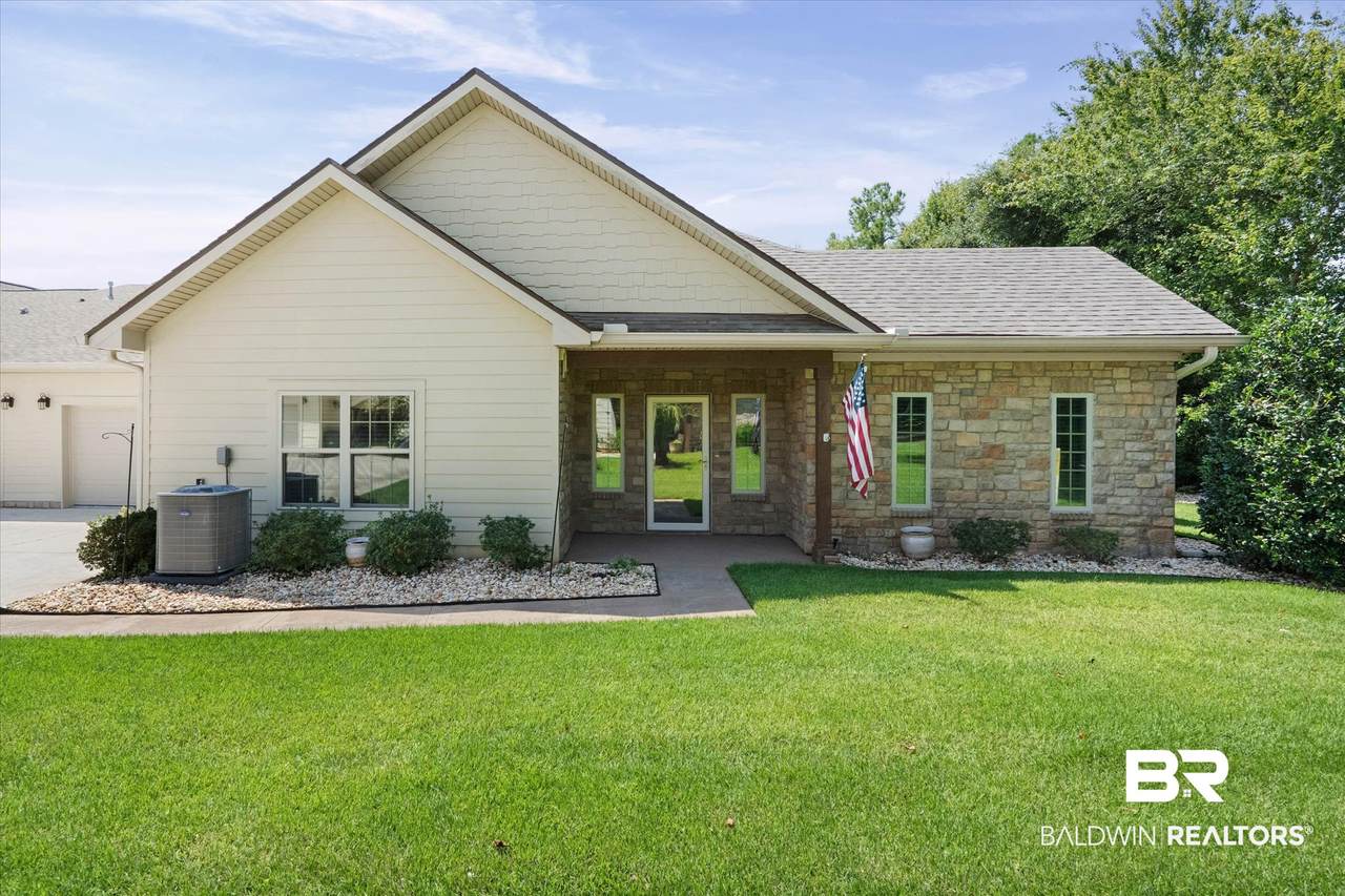 1904 Holmes Ave - Photo 1