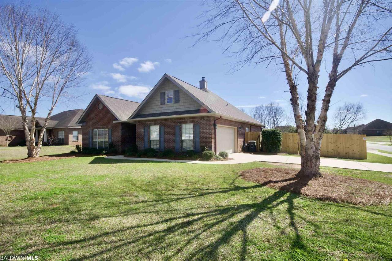 332 Knollwood Ave - Photo 1