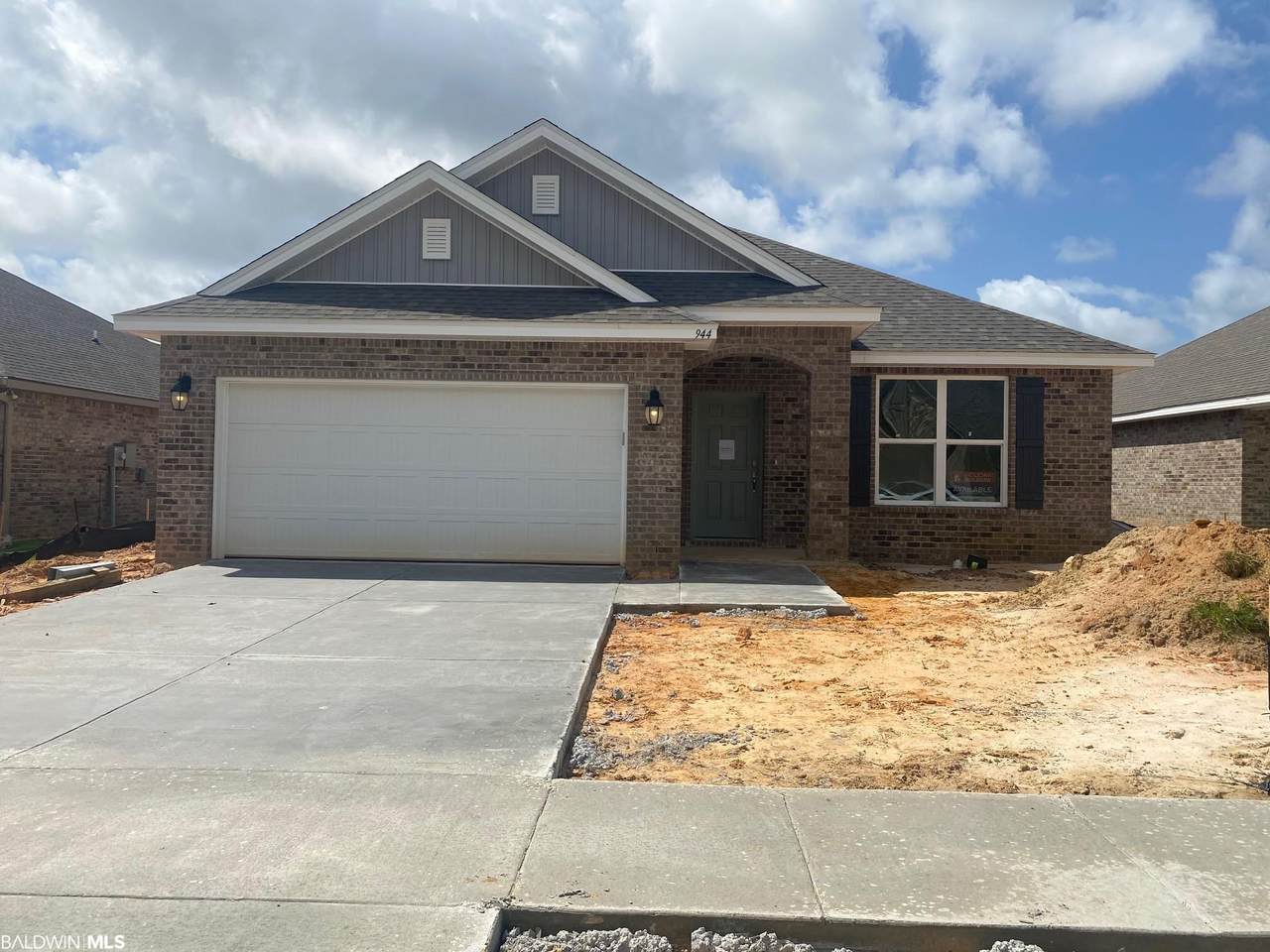 944 Ruisseau Drive - Photo 1