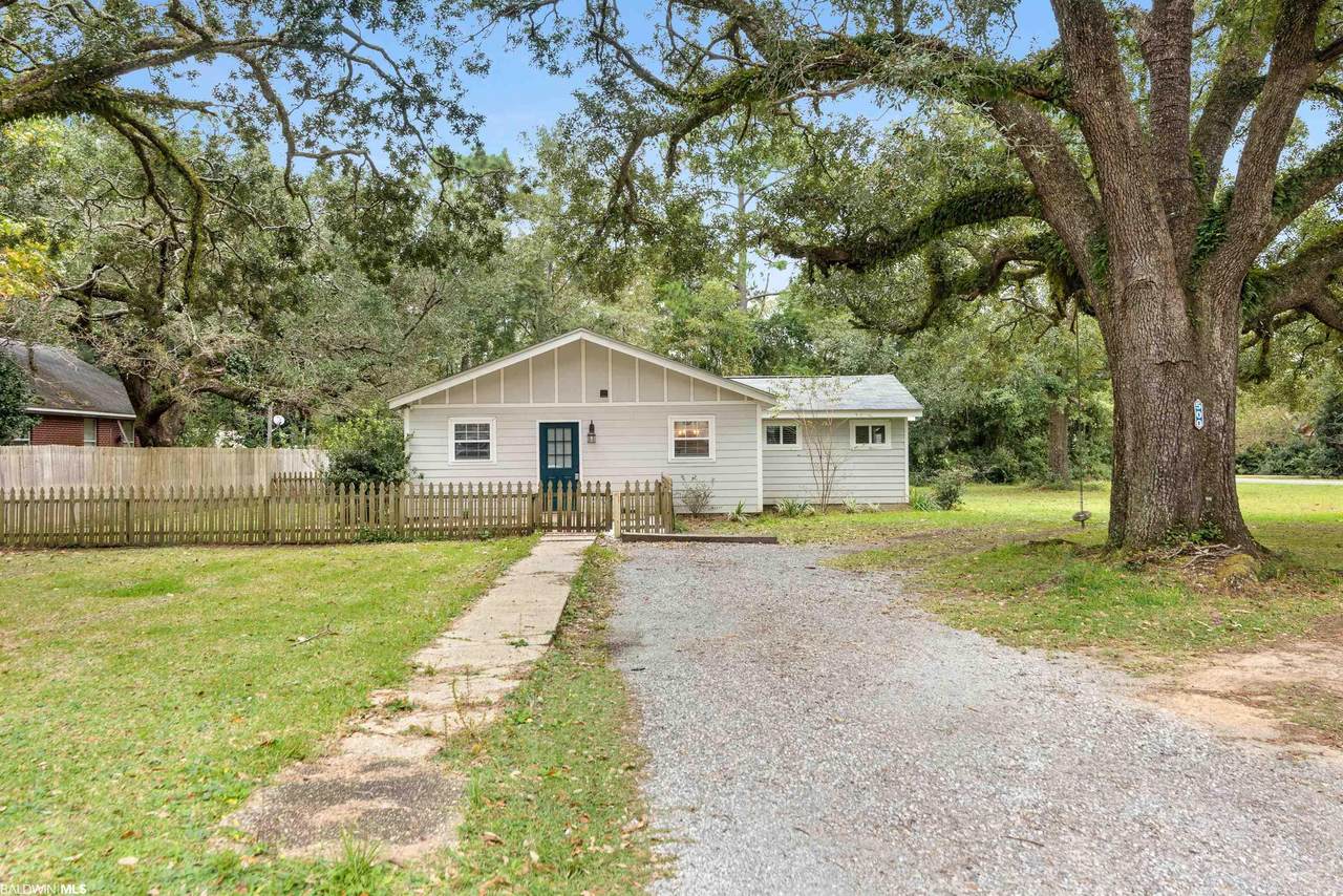 500 Armstrong Avenue - Photo 1