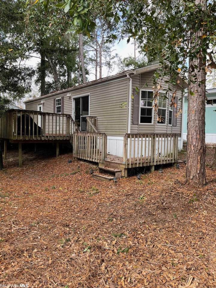 610 Escambia Loop - Photo 1