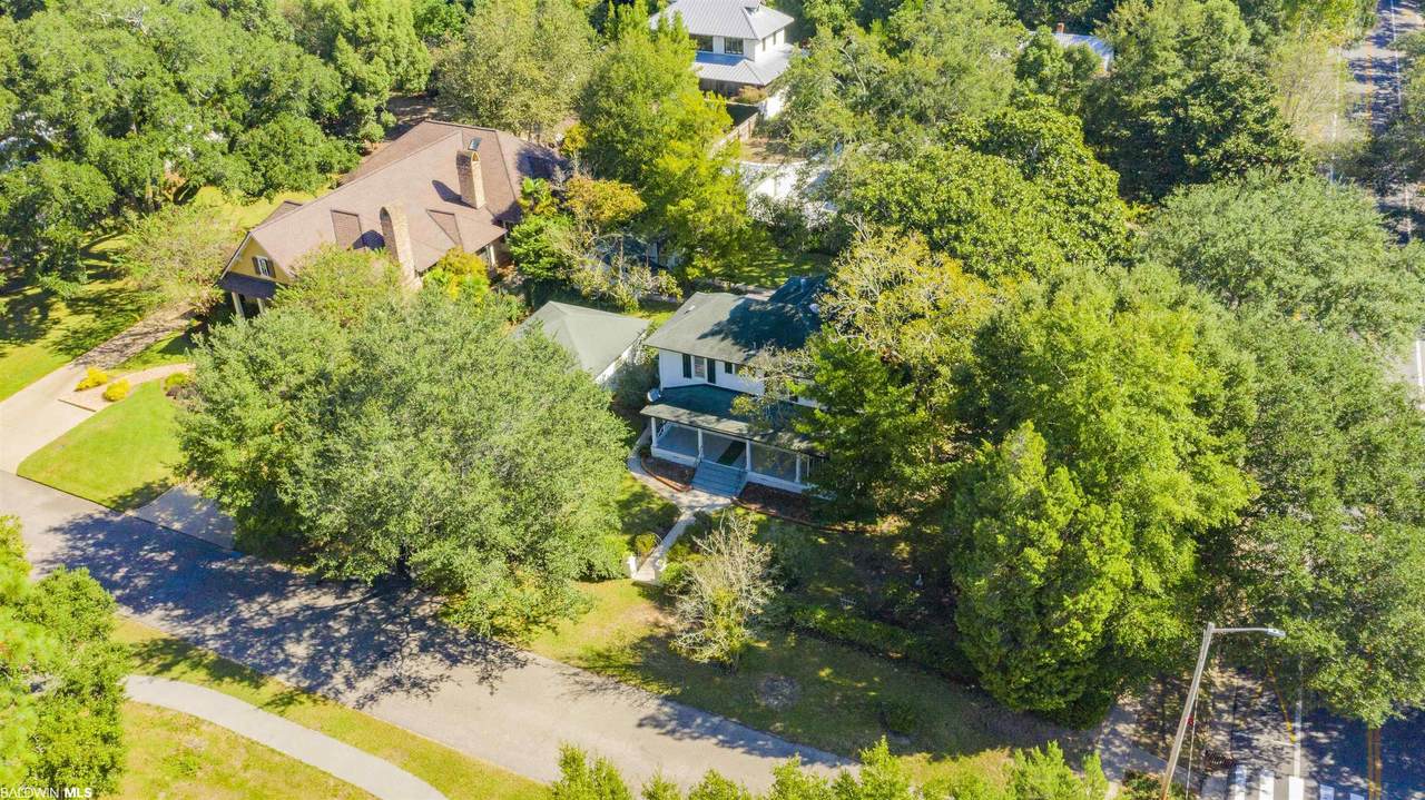 101 Fairhope Avenue - Photo 1