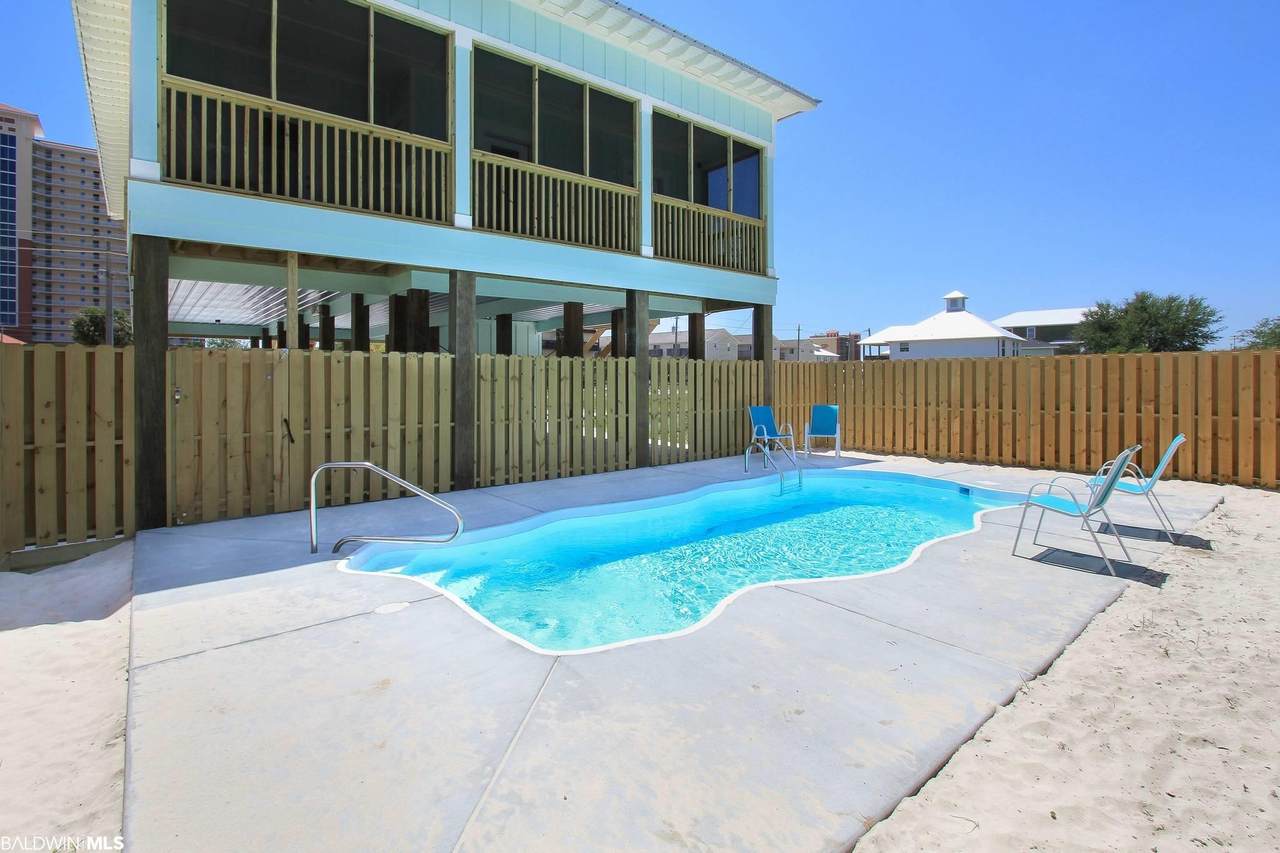 336 1st Avenue - Photo 1