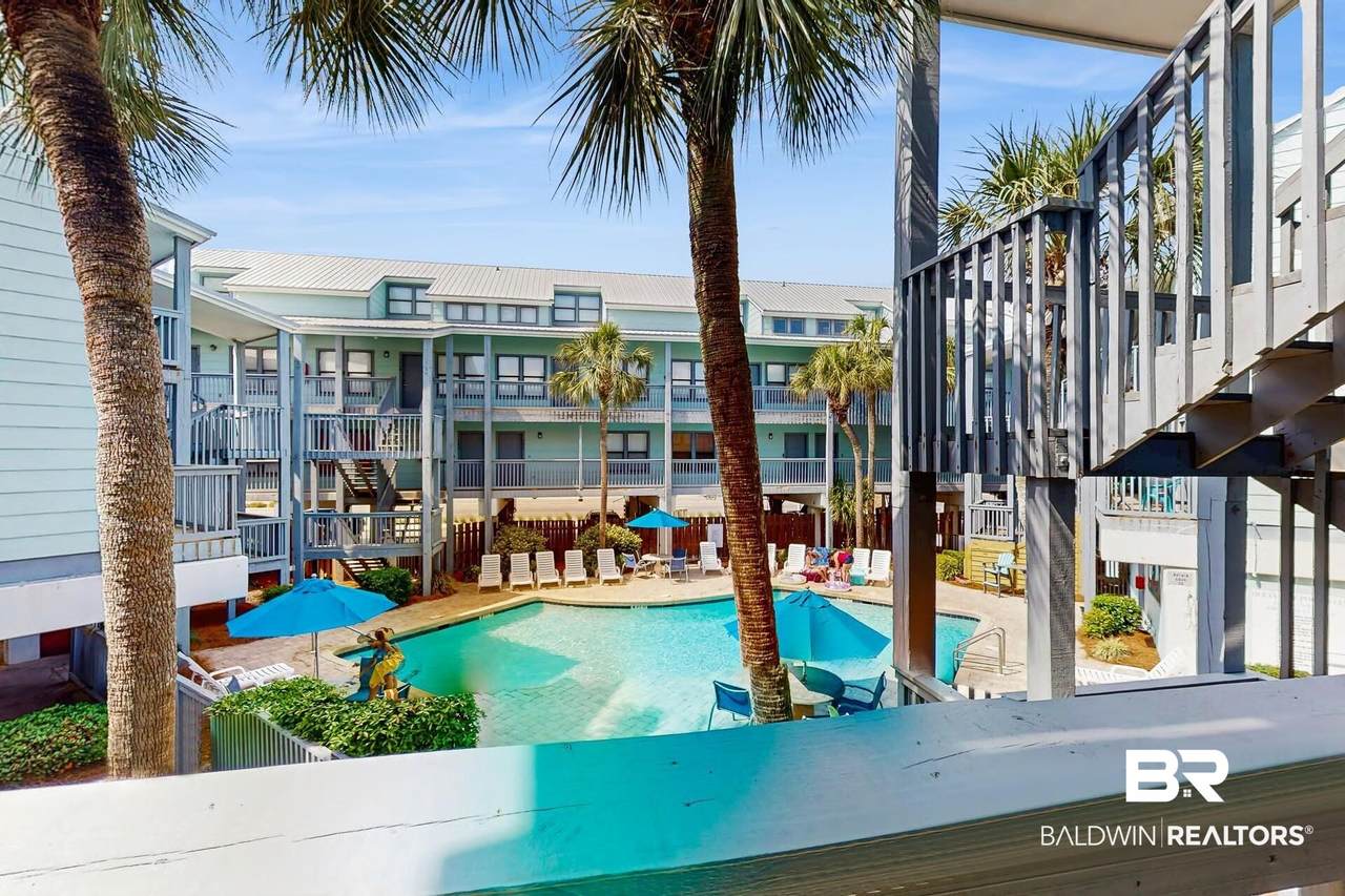 507 Beach Boulevard - Photo 1