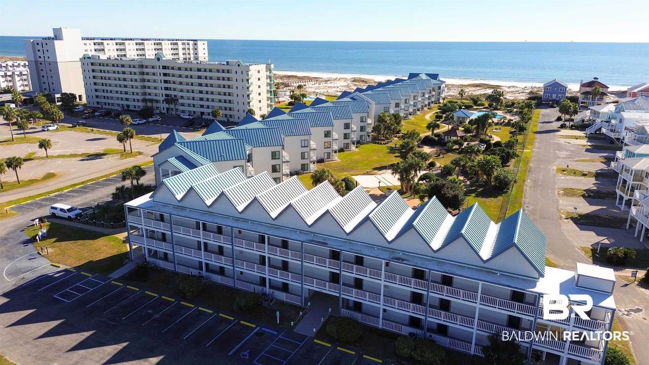 497 Plantation Road - Photo 1