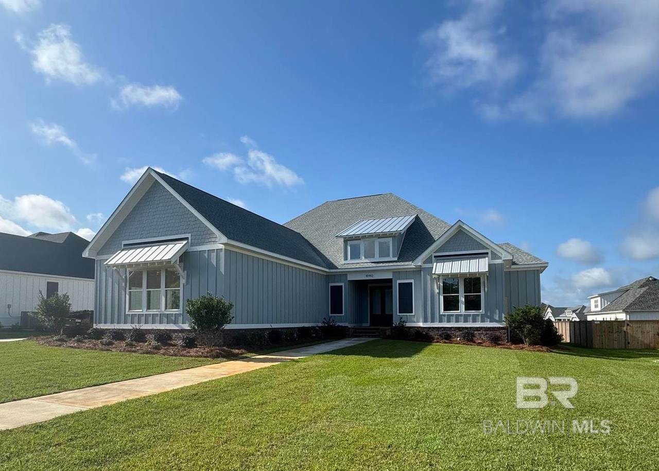 10912 Catania Avenue - Photo 1
