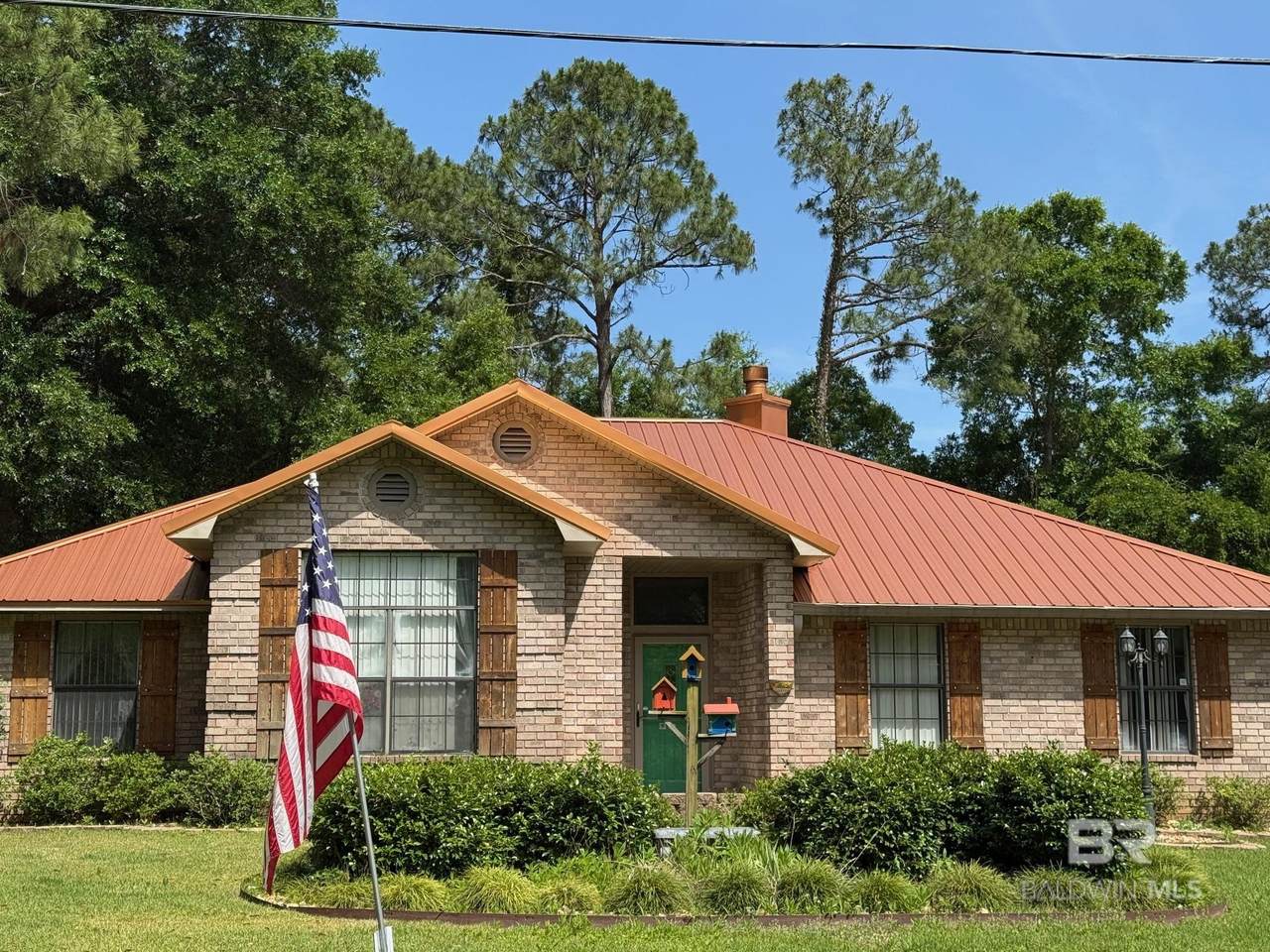 2565 Manuel Drive - Photo 1