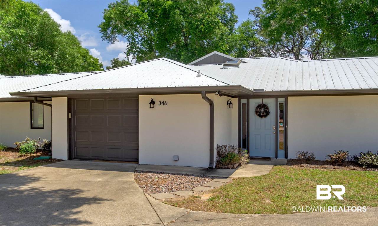 346 Shoreway Drive - Photo 1
