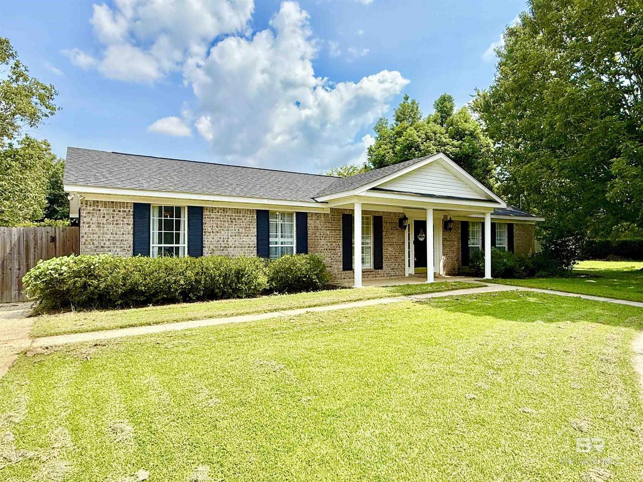 10203 Woodmere Drive - Photo 1