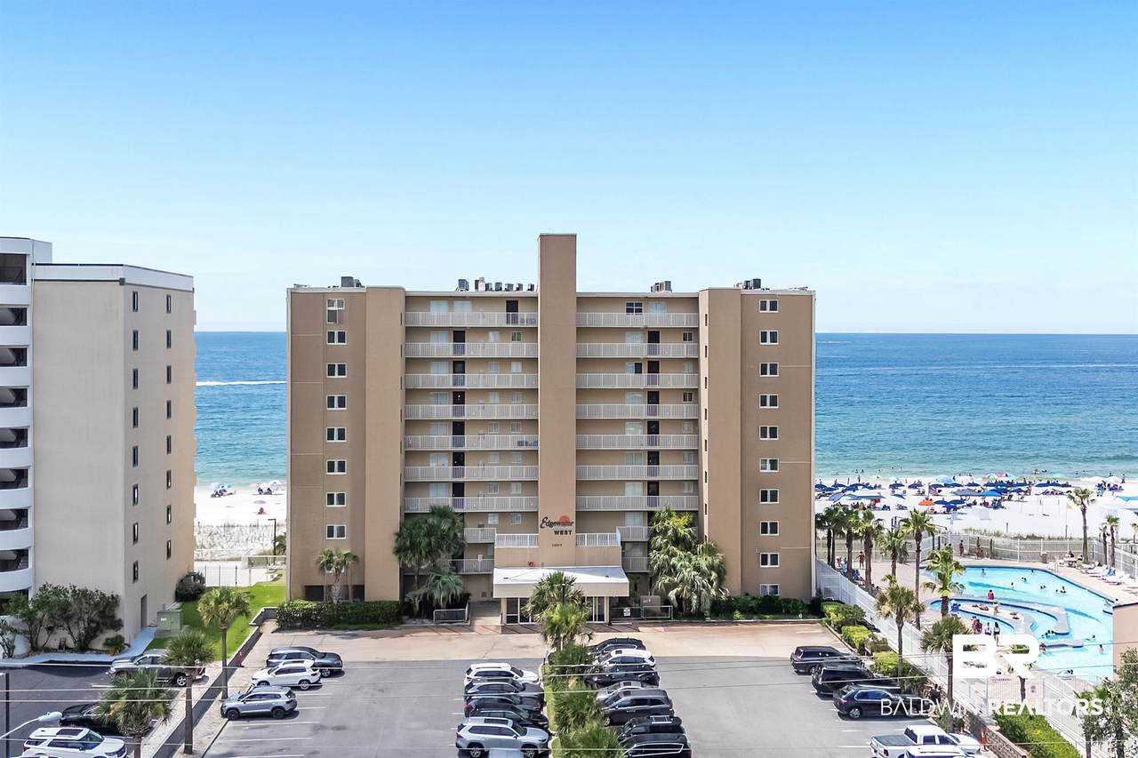 1007 West Beach Boulevard - Photo 1