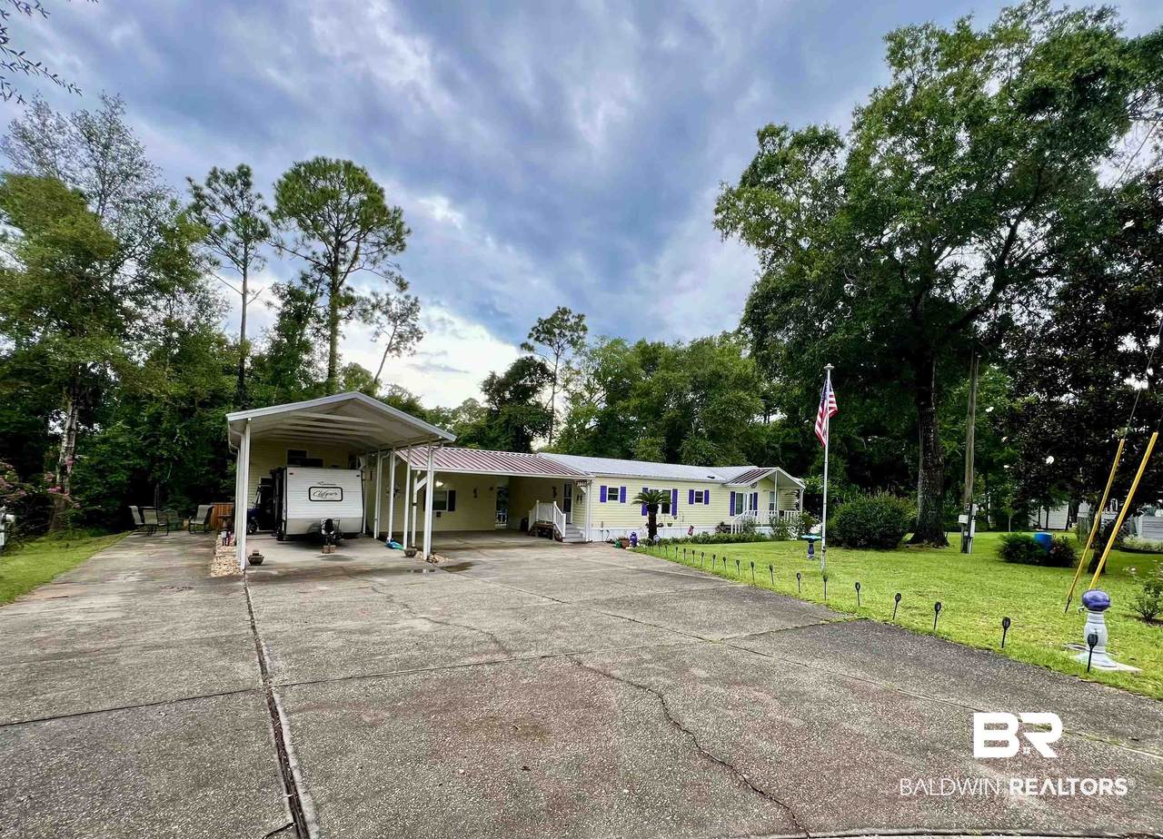 1860 Suavez Drive - Photo 1
