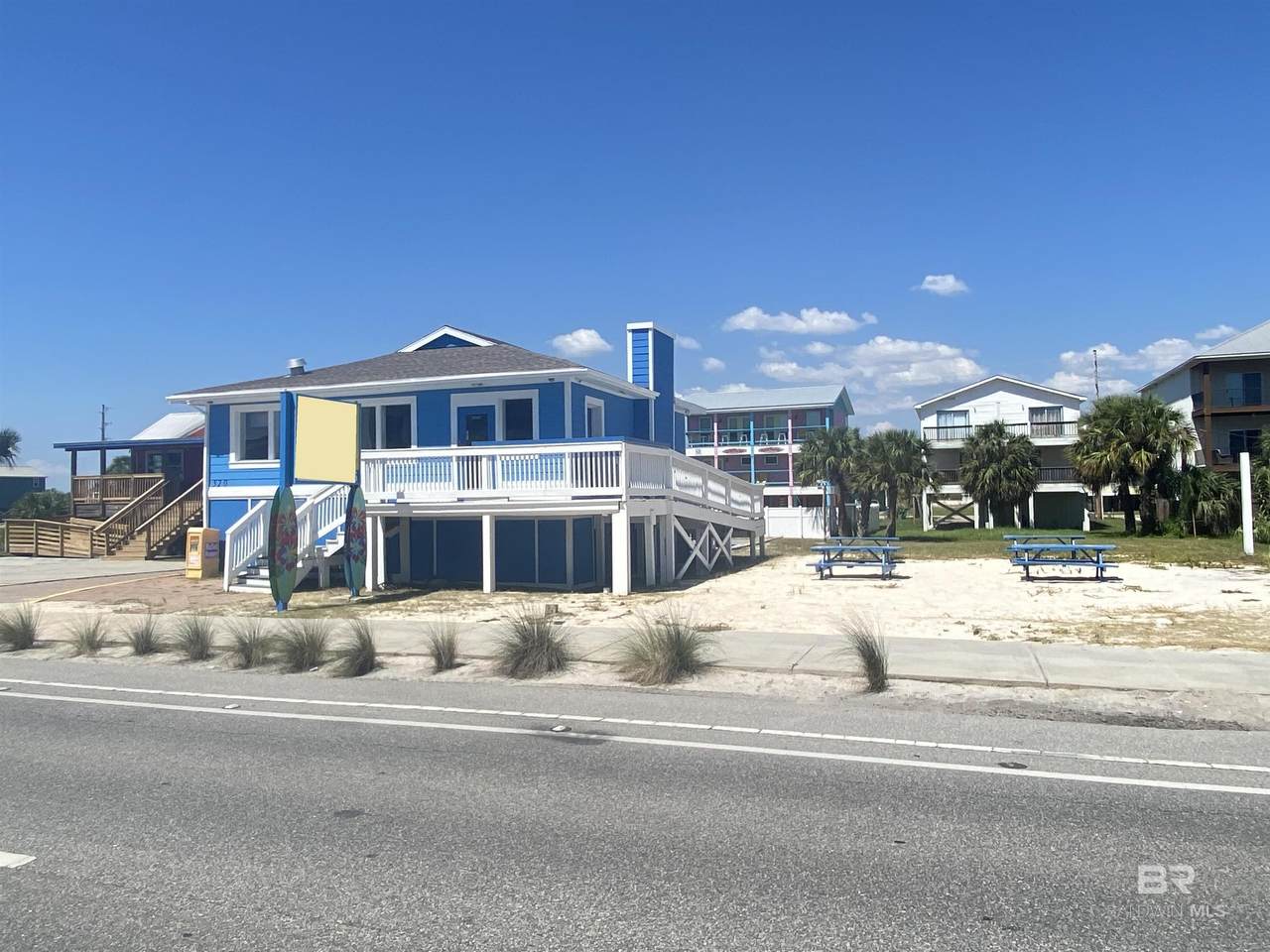 520 Beach Boulevard - Photo 1