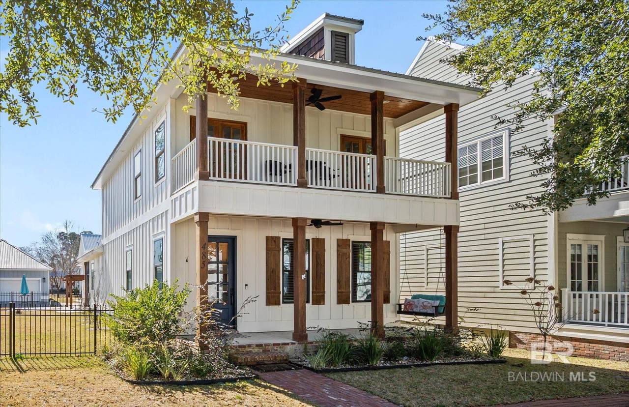 485 Orleans Street - Photo 1