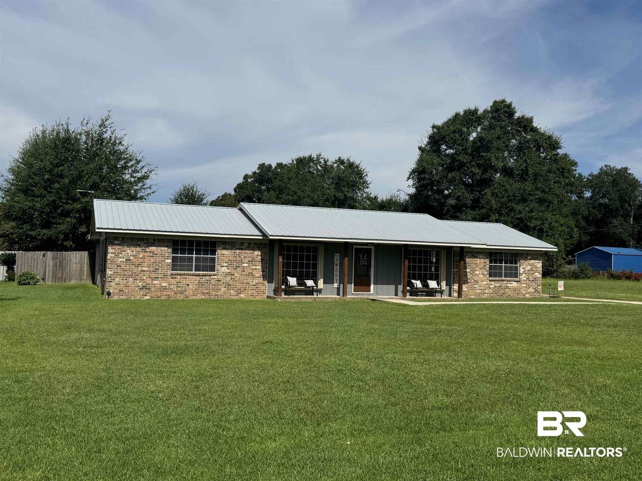 7409 Riverwood Drive East - Photo 1