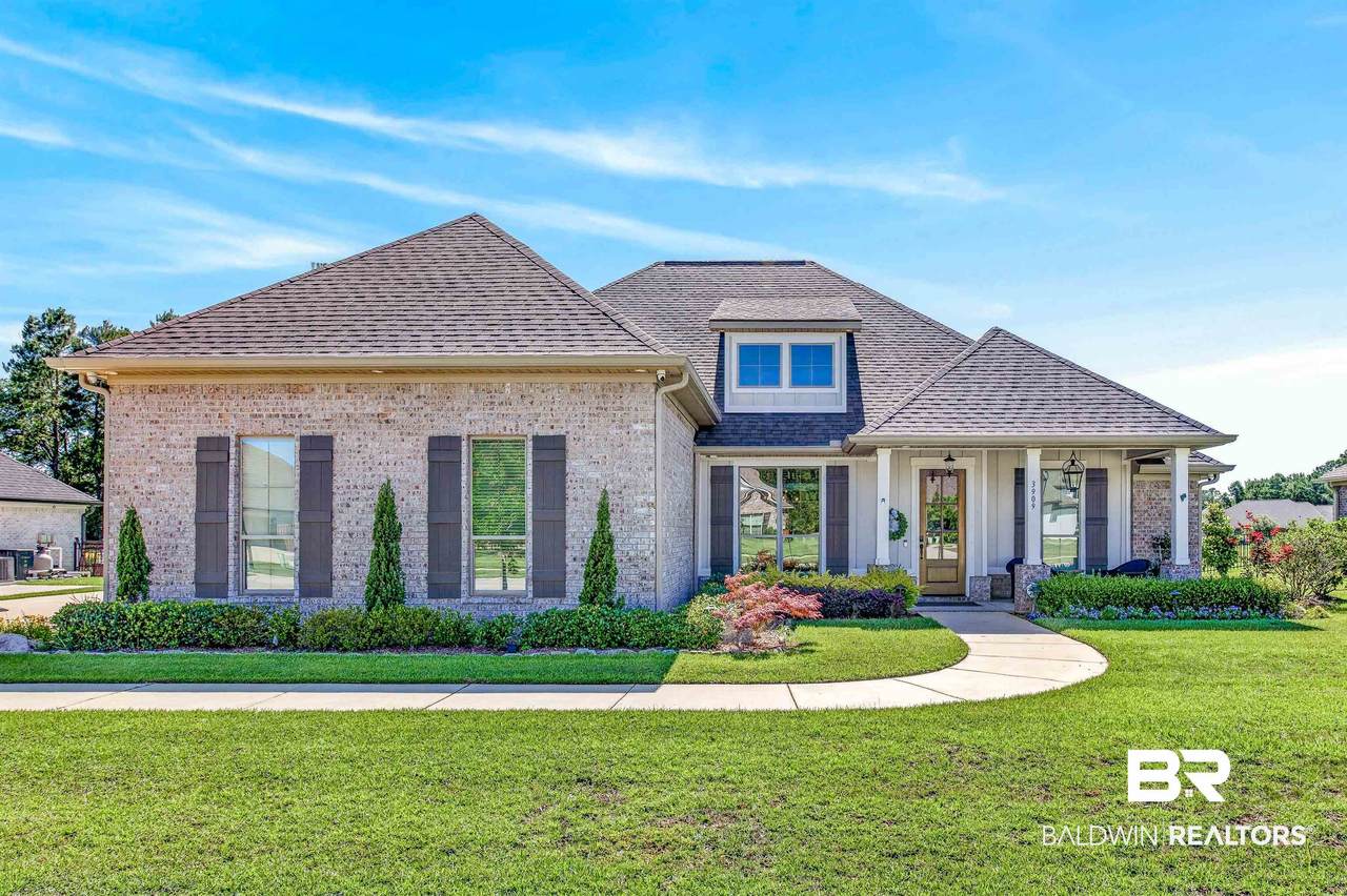 3909 Stafford Boulevard - Photo 1