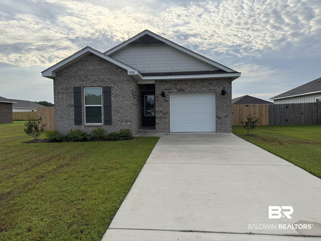 19130 Treehill Lane - Photo 1