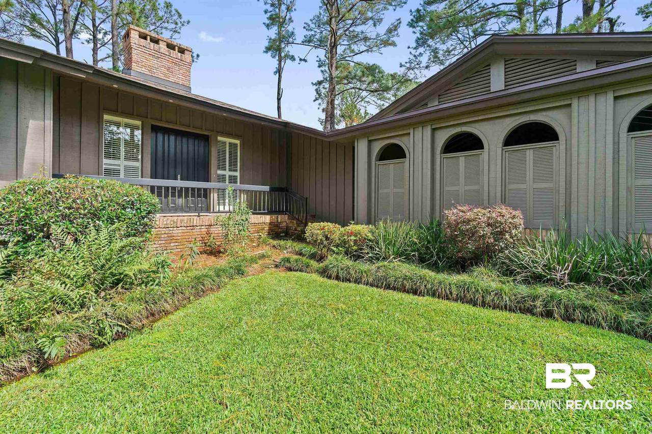 18125 Quail Run - Photo 1