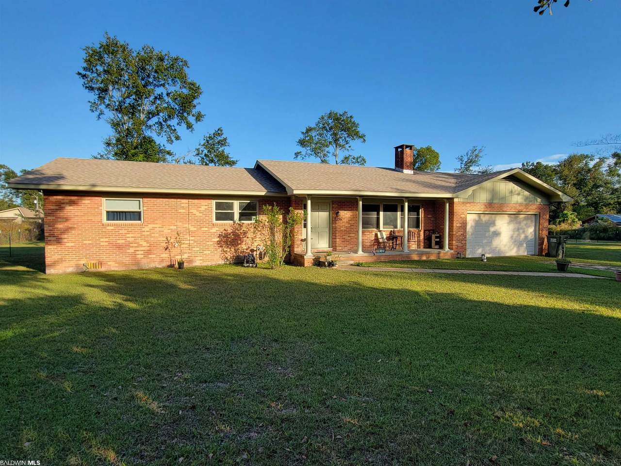 7396 Riverwood Drive West - Photo 1