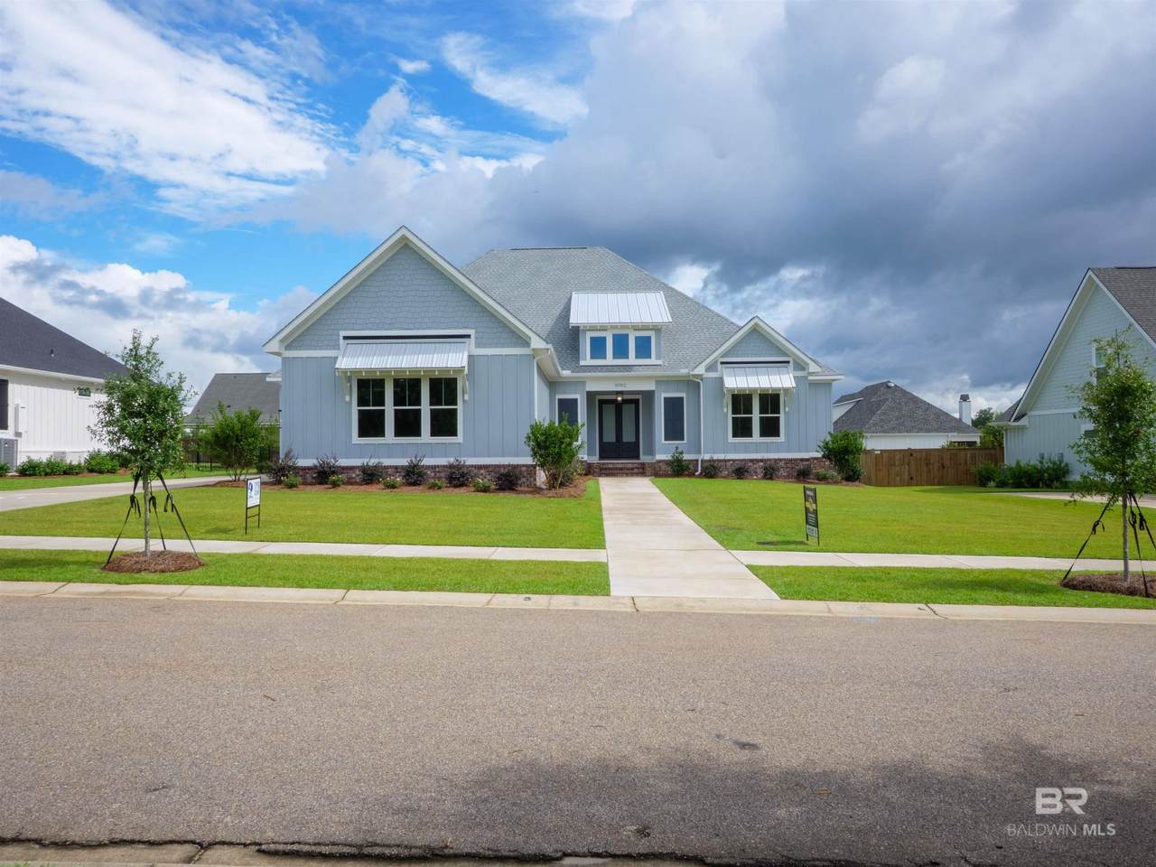 10912 Catania Avenue - Photo 1