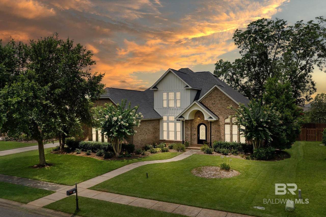 9518 Bella Drive - Photo 1