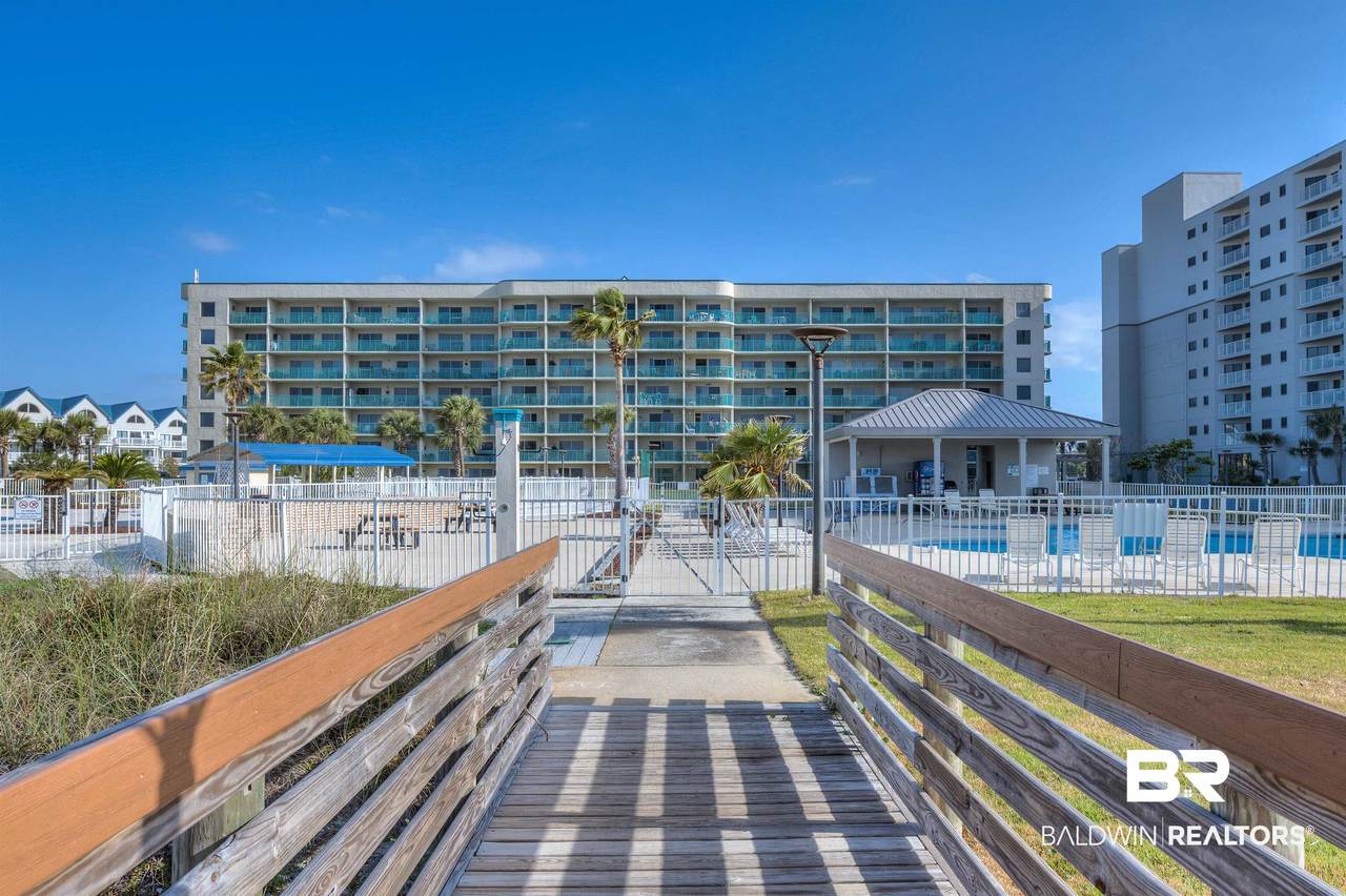 645 Plantation Road - Photo 1
