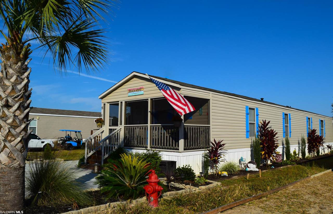 16707 Lagoon Cir - Photo 1