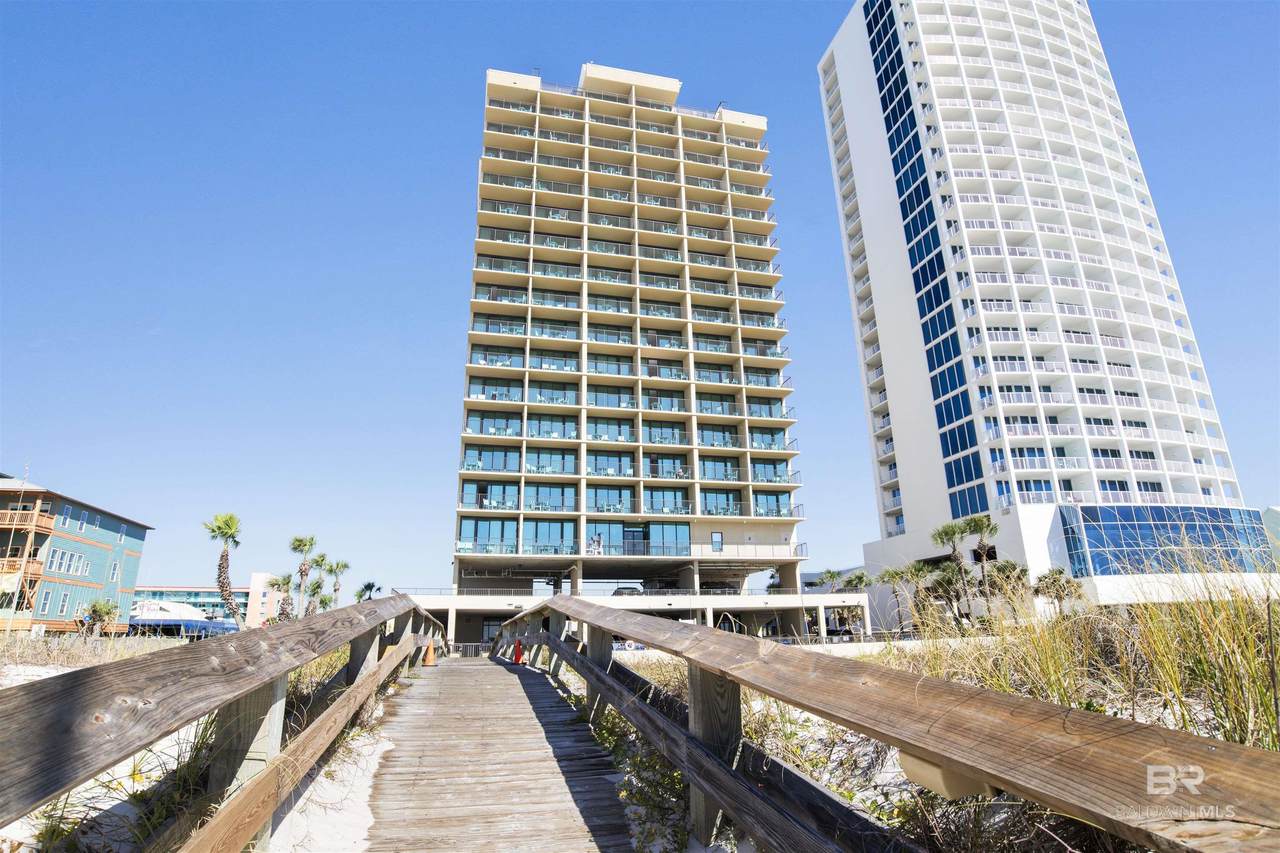 533 Beach Boulevard - Photo 1