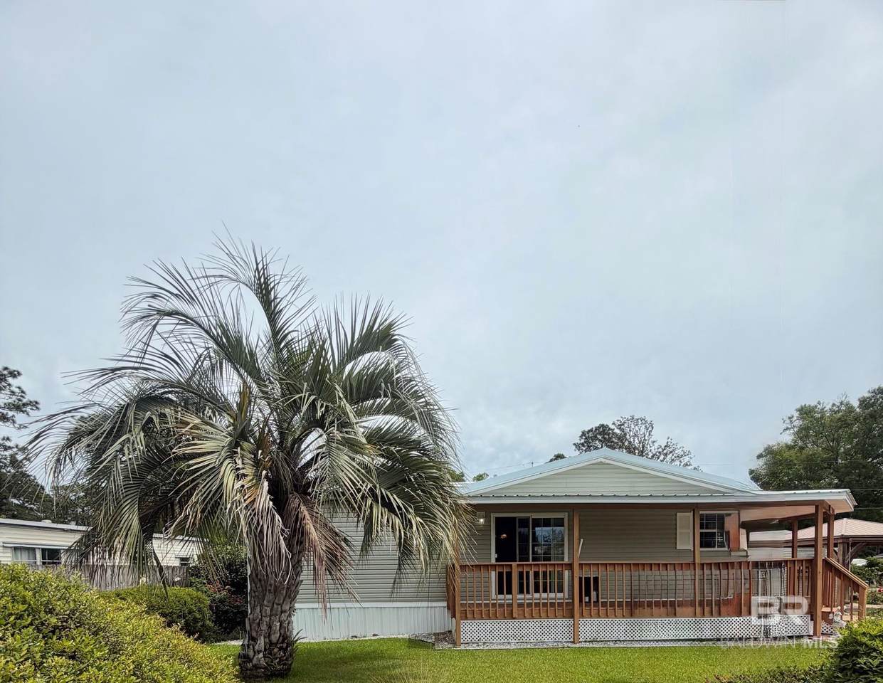 675 Escambia Loop - Photo 1