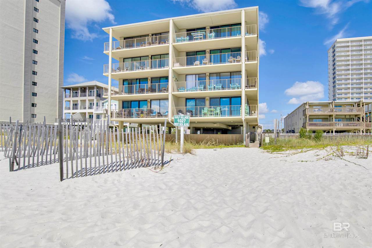 1027 Beach Boulevard - Photo 1