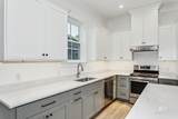 901 East Cross Street - Photo 13