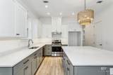 901 East Cross Street - Photo 2
