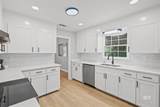 255 Berkley Court - Photo 10
