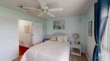 9725 Fairway Drive - Photo 18