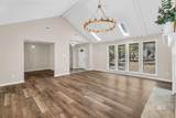 613 Oak Ridge Court West - Photo 6