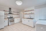 1005 Oak Street - Photo 9