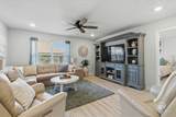 420 Winters Avenue - Photo 13