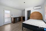 15781 Silverhill Avenue - Photo 31