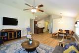 11128 Herschel Loop - Photo 3