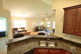 11128 Herschel Loop - Photo 9