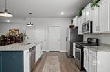 22110 Sutherland Circle - Photo 16