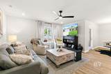 1121 Hayward Loop - Photo 8