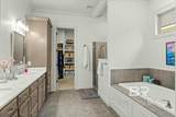 235 Wentworth Street - Photo 20