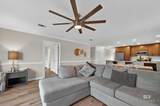 9516 Villas Drive - Photo 33