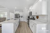 200 Spur Avenue - Photo 9