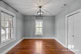 715 Belrose Avenue - Photo 10