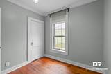 715 Belrose Avenue - Photo 21
