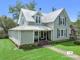 207 Rose Ave - Photo 3