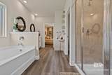 534 Shepard Street - Photo 16