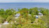 12171 Strong Road - Photo 4